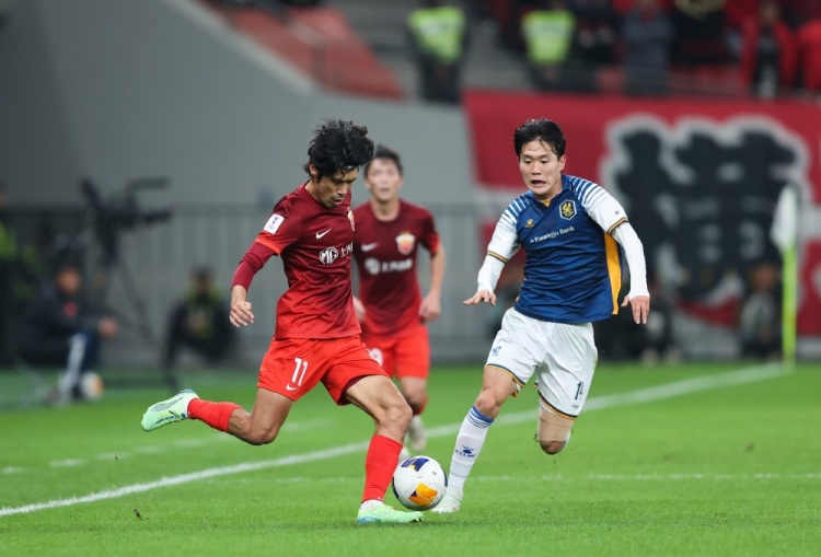 上海海港1-1光州FC，让我们相约下赛季继续一起并肩作战